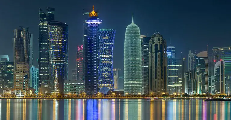 Qatar offers now free four-day transit visa